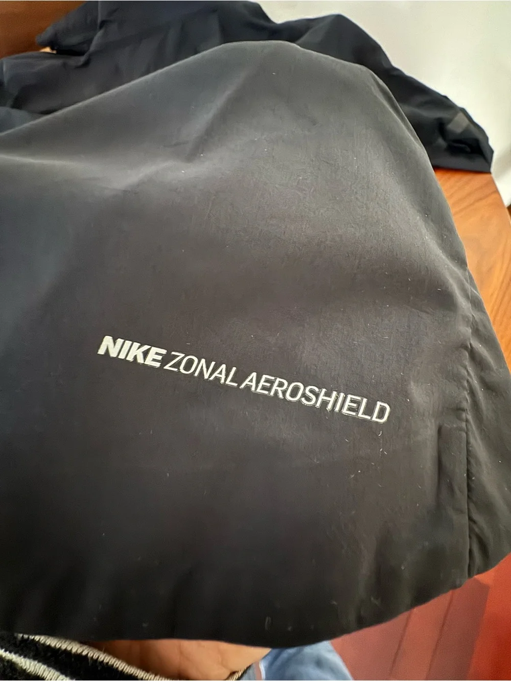 Nike Zonal Aeroshield Women’s Lightweight Running Jacket